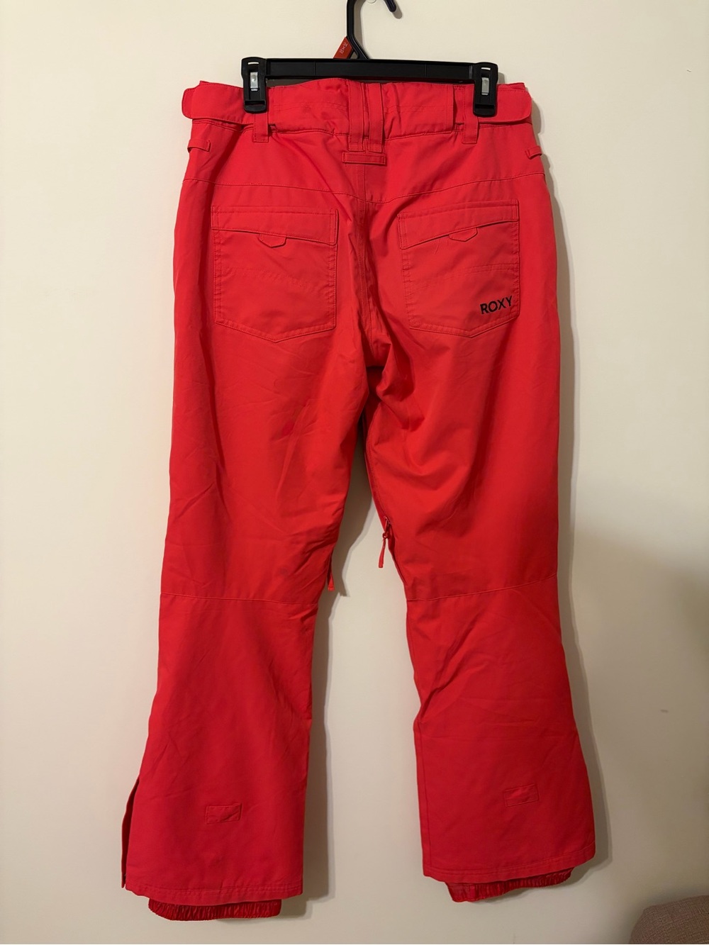 Roxy Women's Hot Pink Snowboarding Pants